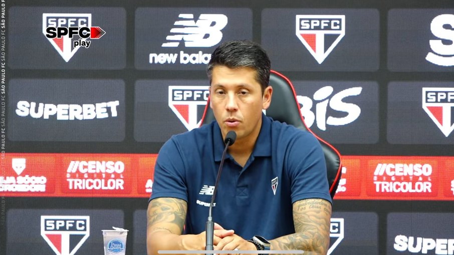 Carpini vai seguir como treinador do São Paulo